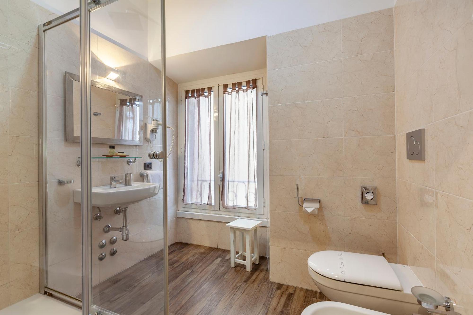 Inn Rome Rooms & Suites Exterior foto